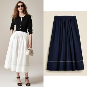 NWT J CREW Contrast-stitch midi skirt in cotton poplin in dark navy